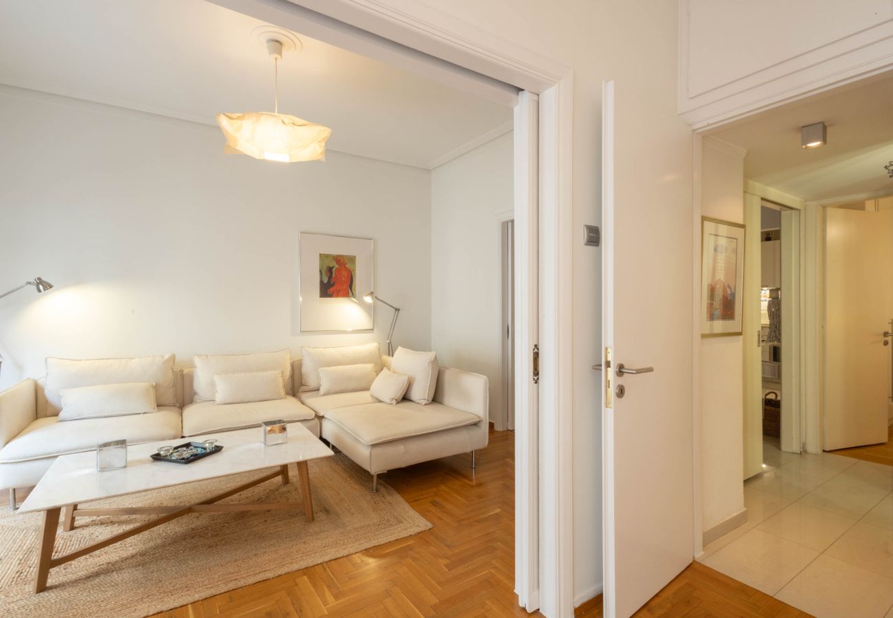 Apartment in Athens - A Cozy 2bdr Apt in Kolonaki of Athens 