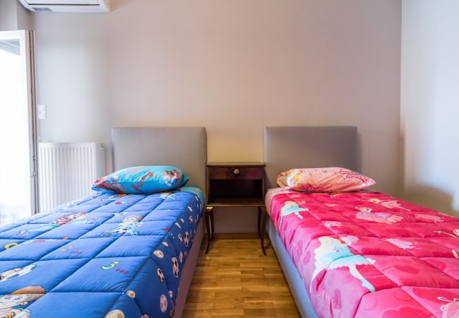 Apartment in Kallithea - Comfortable and Spacious 2 bdr Apt  Apartment in Kallithea - Comfortable and Spacious 2 bdr Apt