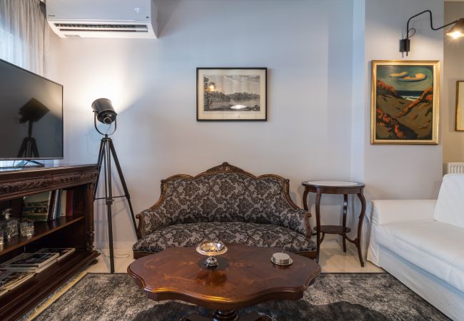 Apartment in Kallithea - Comfortable and Spacious 2 bdr Apt  Apartment in Kallithea - Comfortable and Spacious 2 bdr Apt