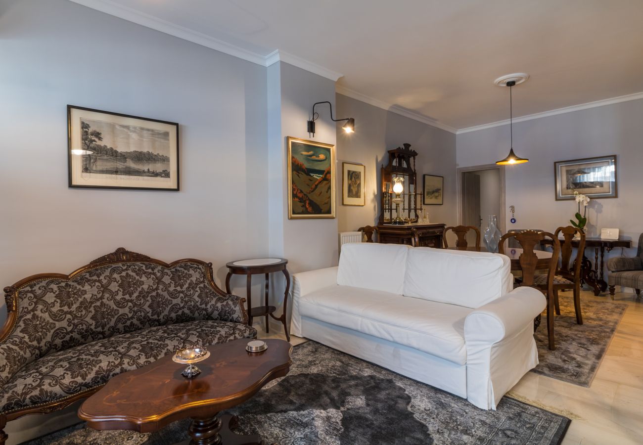 Apartment in Kallithea - Comfortable and Spacious 2 bdr Apt 