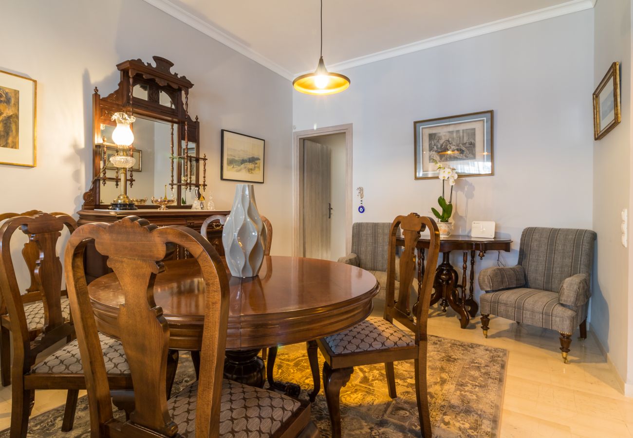 Apartment in Kallithea - Comfortable and Spacious 2 bdr Apt 