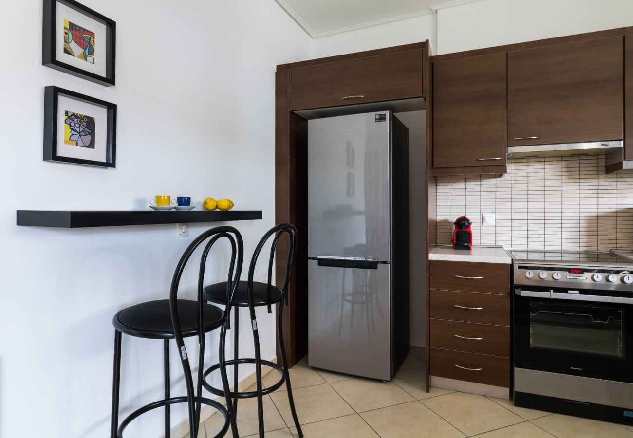 Apartment in Athens - Athenian Stylish 2 bdrm Apartment 