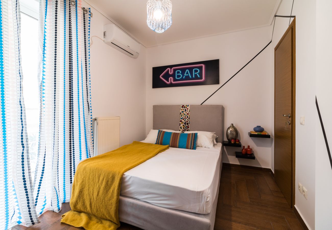 Apartment in Athens - Athenian Stylish 2 bdrm Apartment 