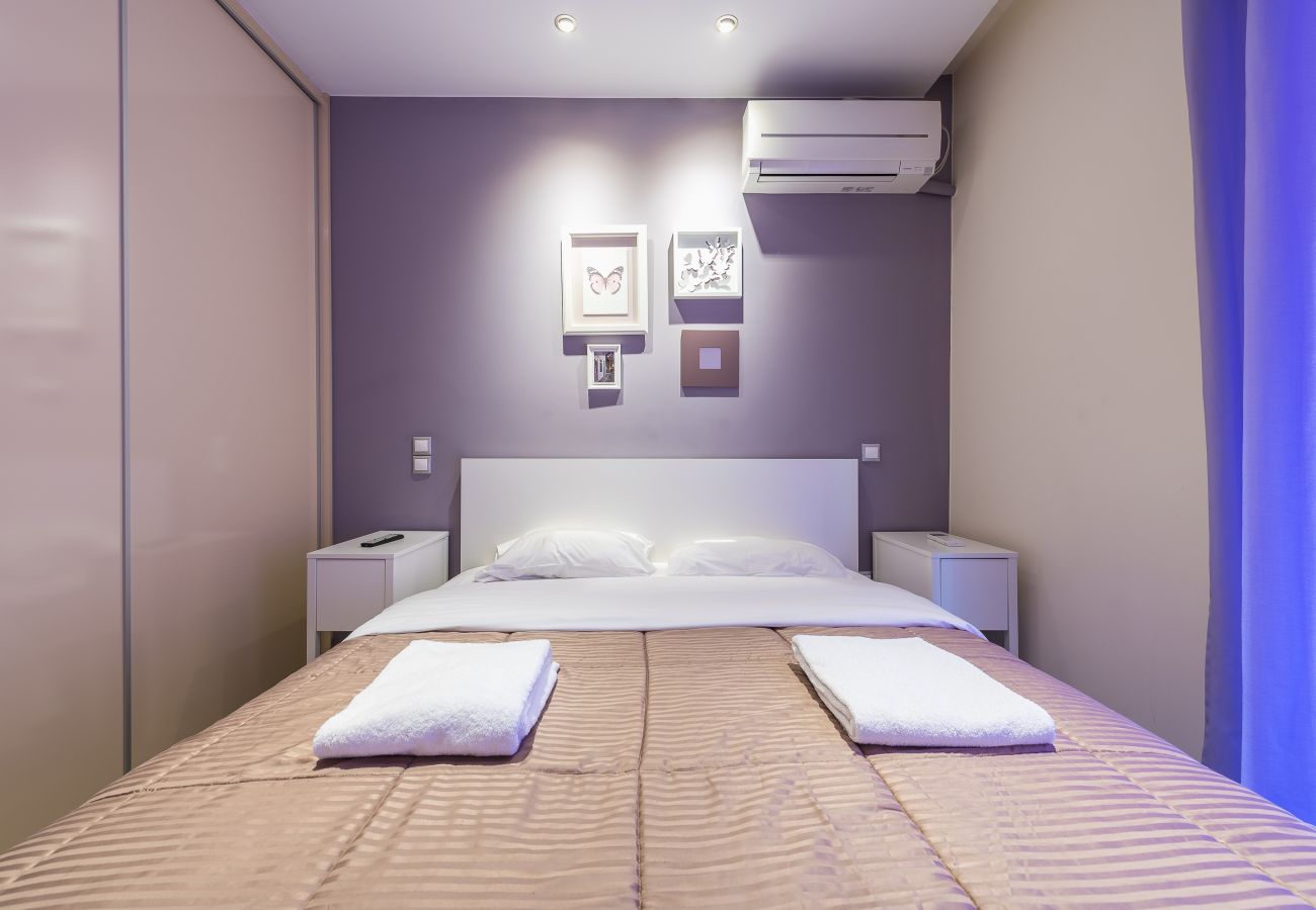 Apartment in Glyfada - An Impressive 2 bdr Apt in Glyfada 