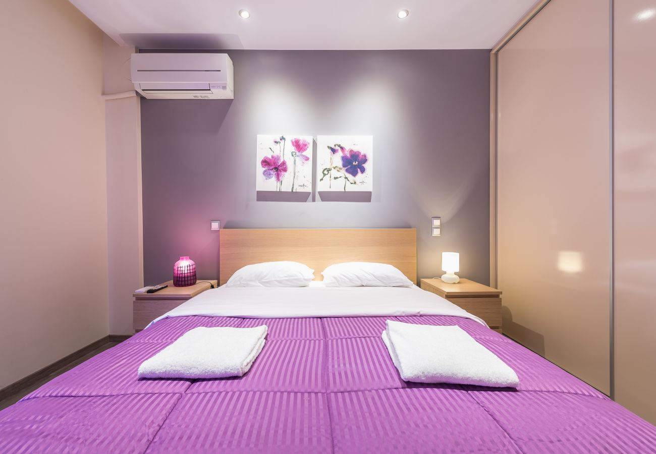 Apartment in Glyfada - An Impressive 2 bdr Apt in Glyfada 