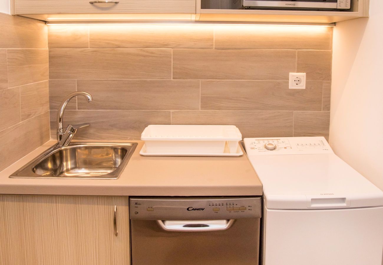 Apartment in Glyfada - Cozy Glyfada Getaway 1 bdr