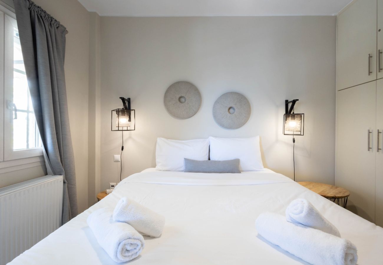 House in Voula - Voula Sea View Home with Jacuzzi | Newly Refreshed 2026