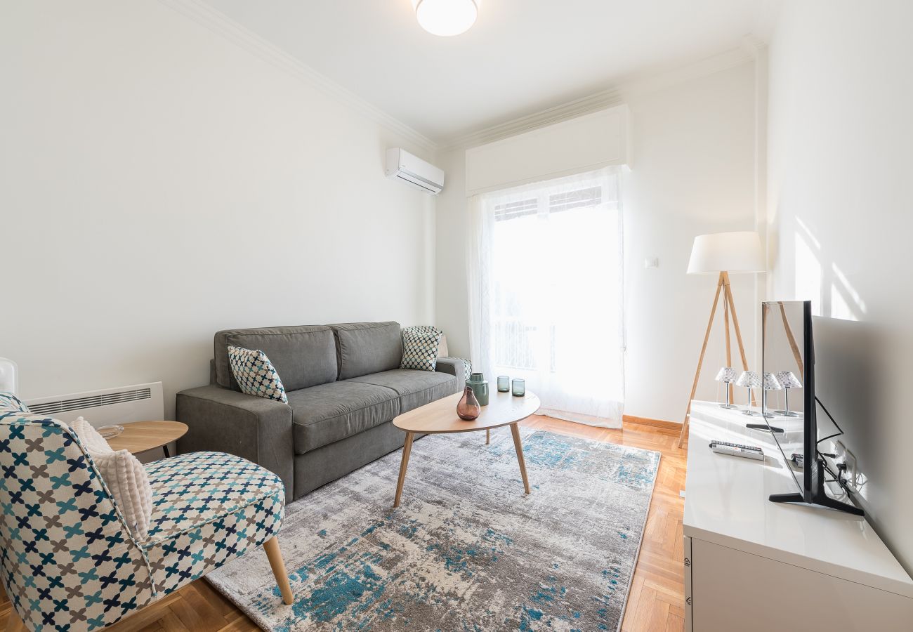 Apartment in Athens - Cozy and fresh 2bdrm apt close to Metro 