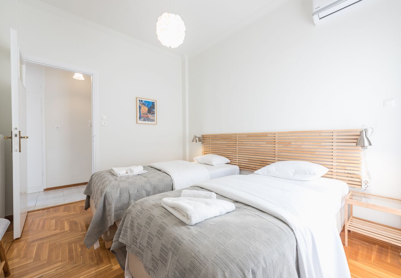 Apartment in Athens - Cozy and fresh 2bdrm apt close to Metro 