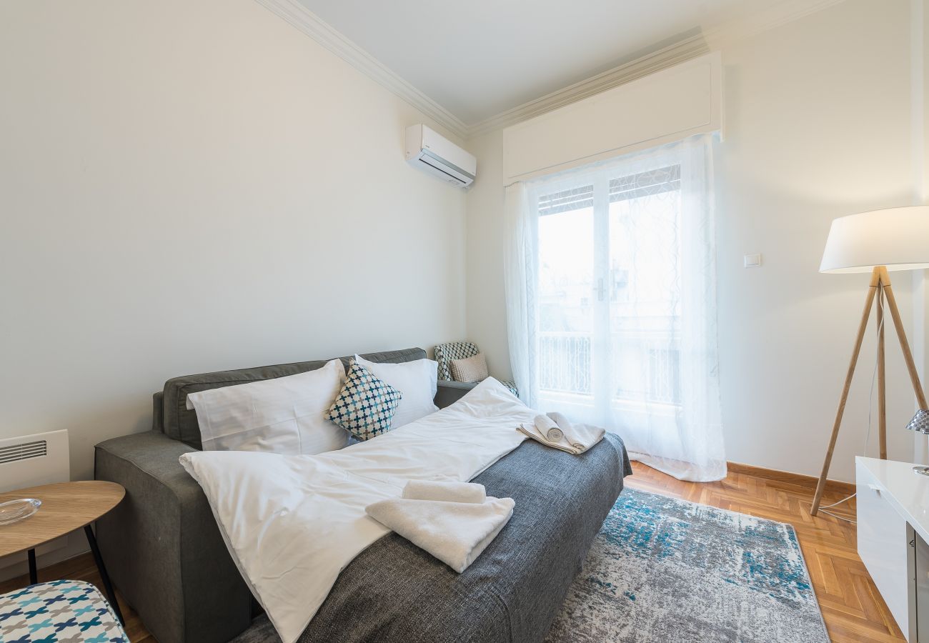 Apartment in Athens - Cozy and fresh 2bdrm apt close to Metro 