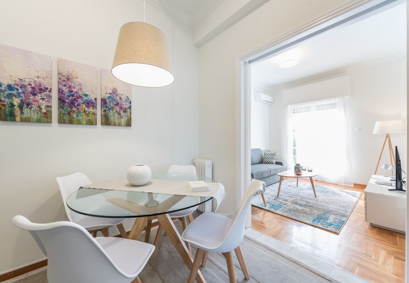 Apartment in Athens - Cozy and fresh 2bdrm apt close to Metro 