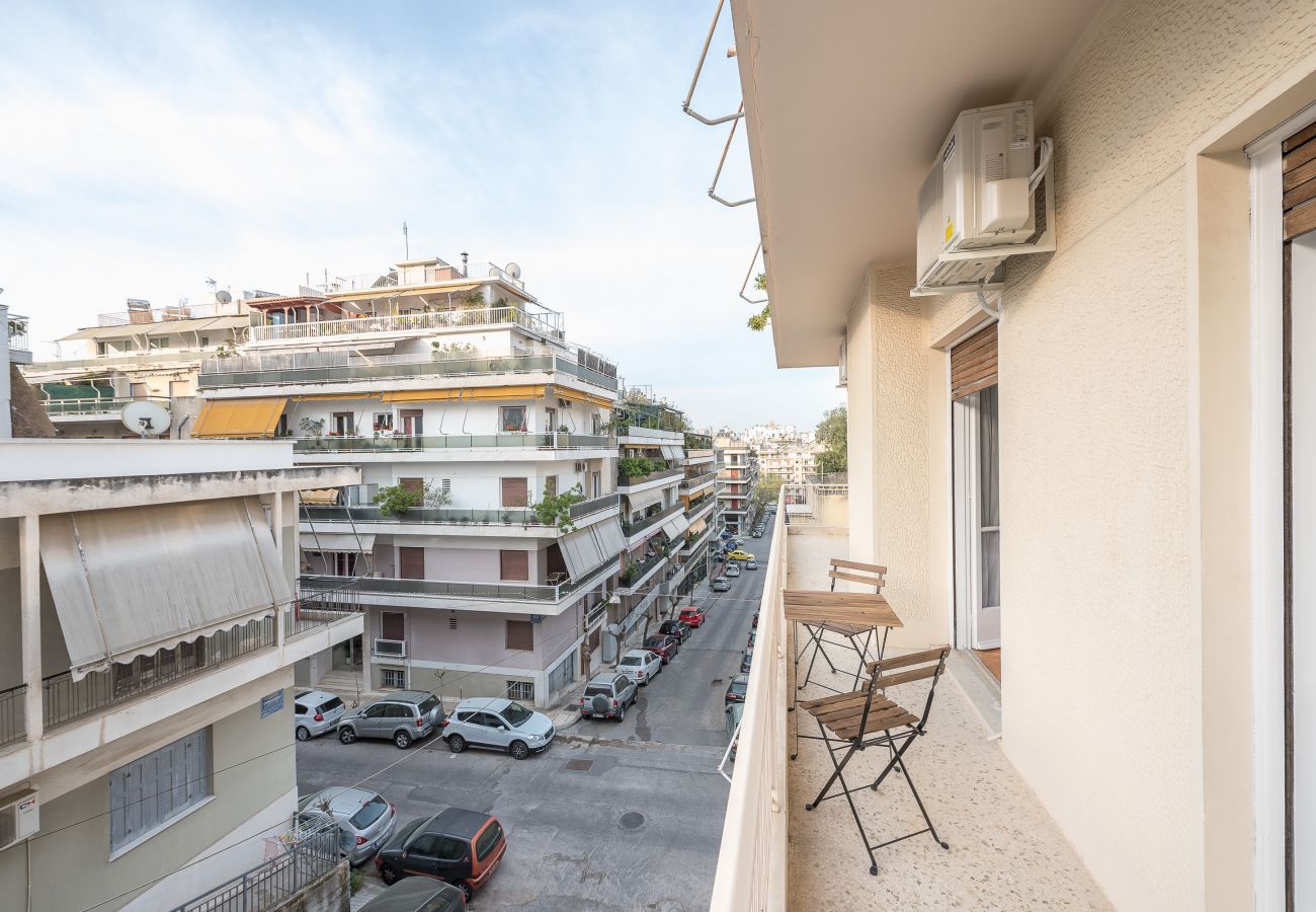 Apartment in Athens - Cozy and fresh 2bdrm apt close to Metro 