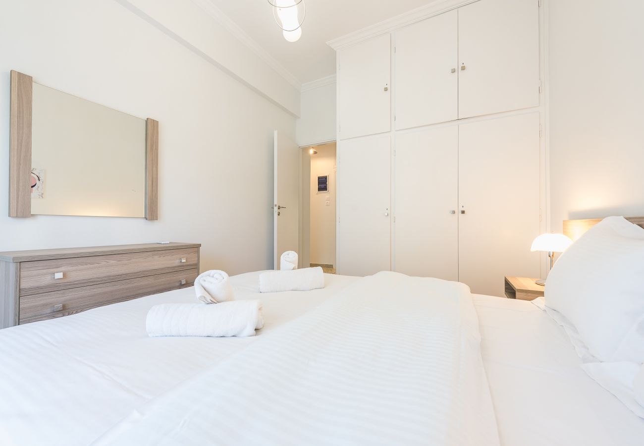 Apartment in Athens - Bright 2 bdrm apt in the heart of Athens 