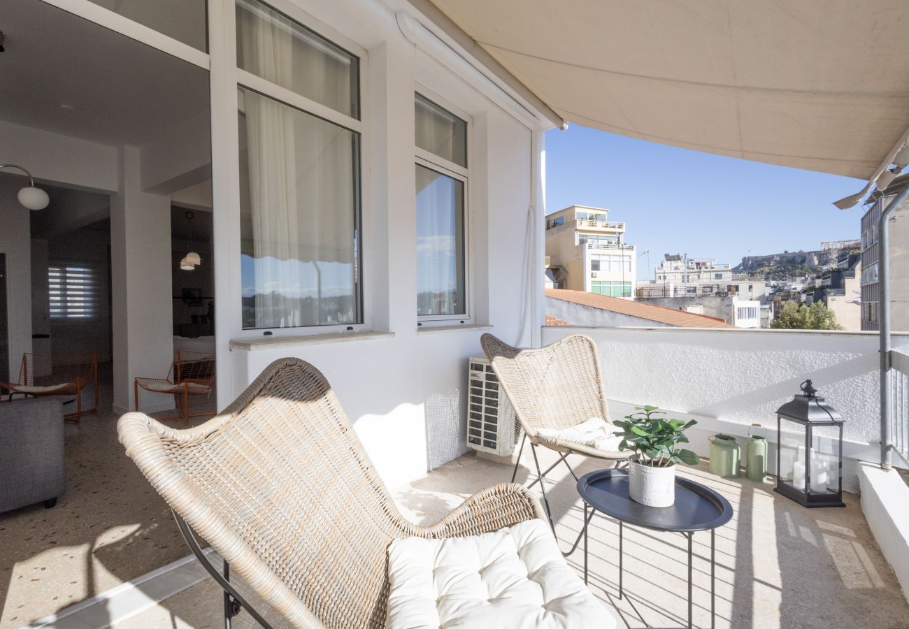 Studio in Athens - Loft at historical center of Athens w/Acropolis View