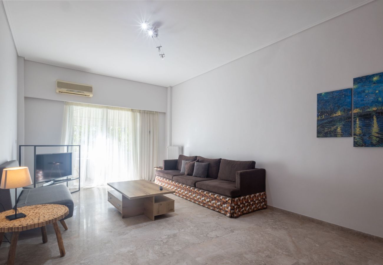 Apartment in Athens - Lovely Apartment in Athens-Psychiko (Renovation May 2025)