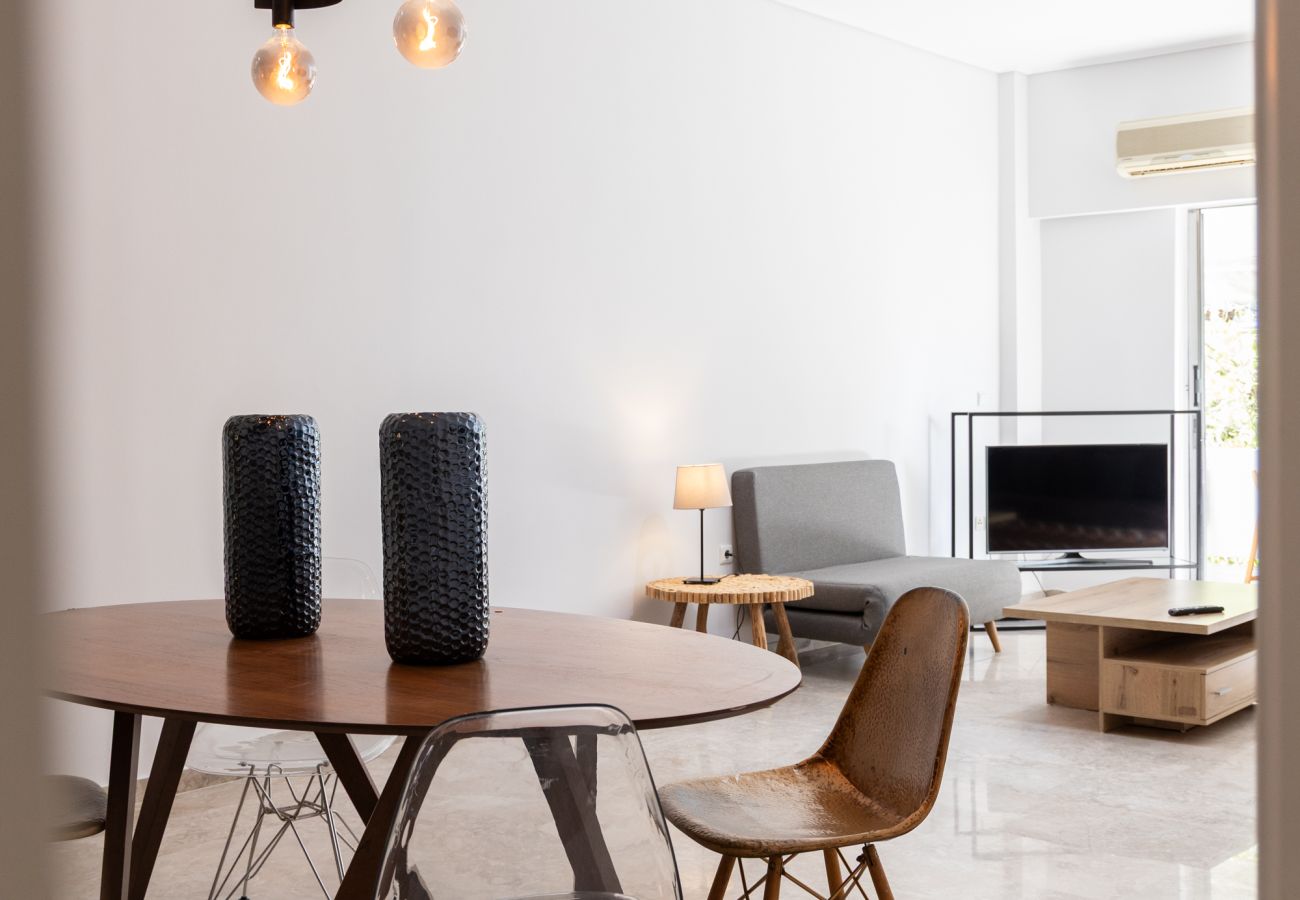 Apartment in Athens - Lovely Apartment in Athens-Psychiko (Renovation May 2025)