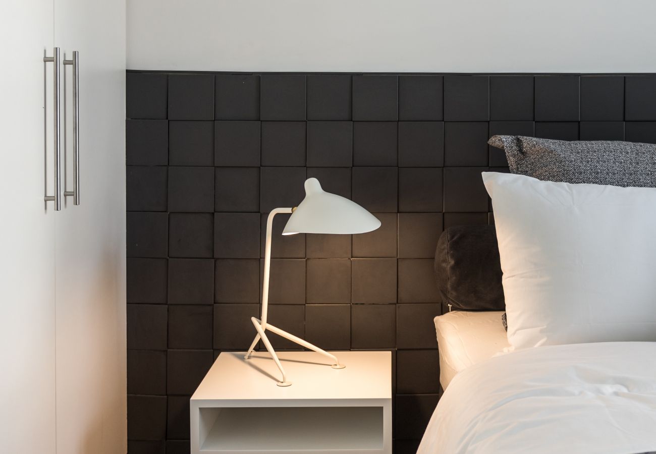 Apartment in Athens - Executive 2 bdr Suite in Plaka - Acropolis view 