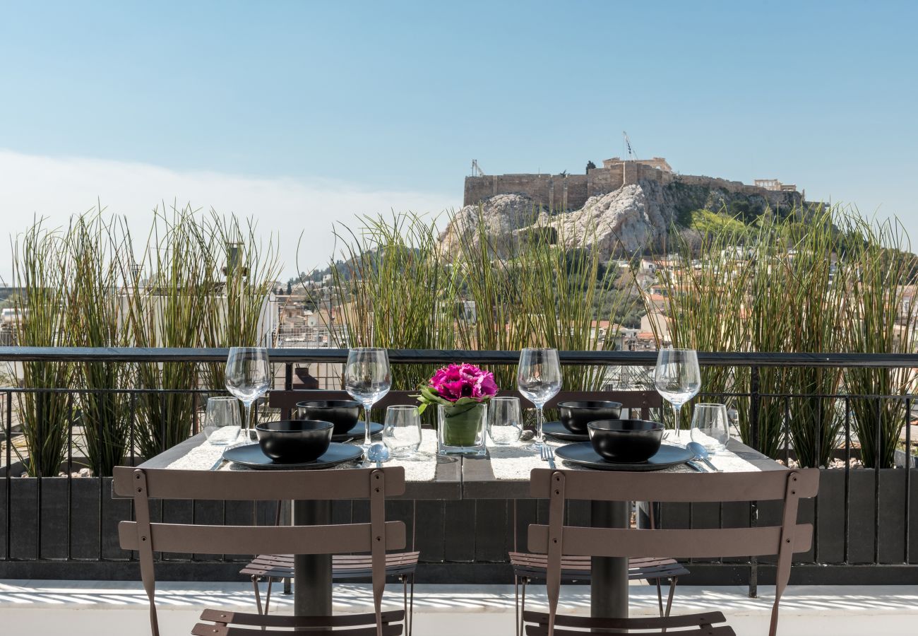 Apartment in Athens - Executive 2 bdr Suite in Plaka - Acropolis view 