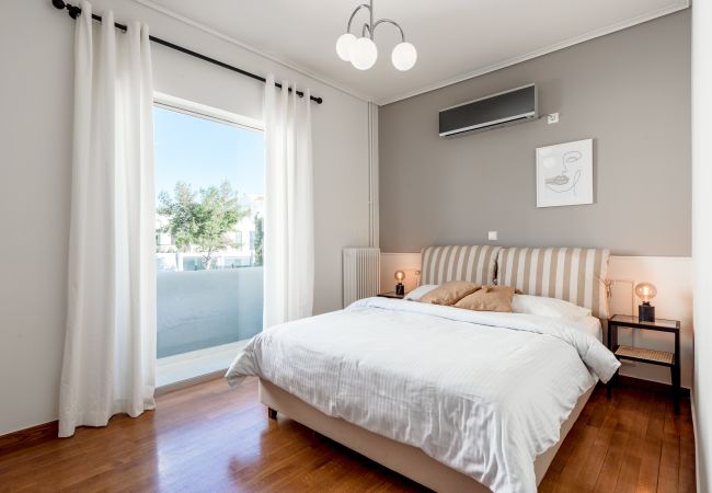 Apartment in Glyfada - Elegant 3 dbrm apt iin the Heart of Glyfada Apartment in Glyfada - Elegant 3 dbrm apt iin the Heart of Glyfada