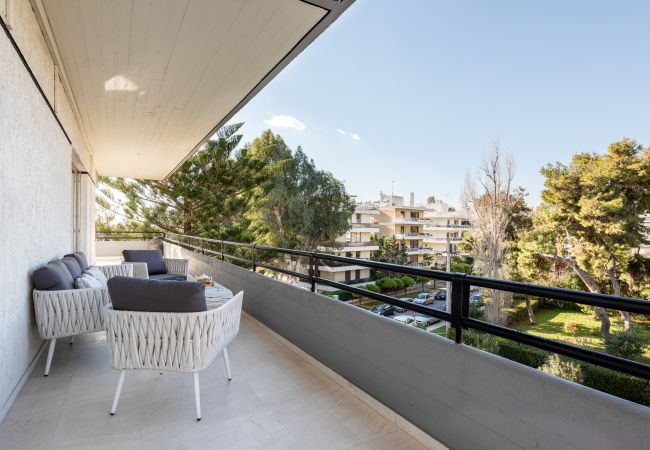 Apartment in Glyfada - Elegant 3 dbrm apt iin the Heart of Glyfada Apartment in Glyfada - Elegant 3 dbrm apt iin the Heart of Glyfada