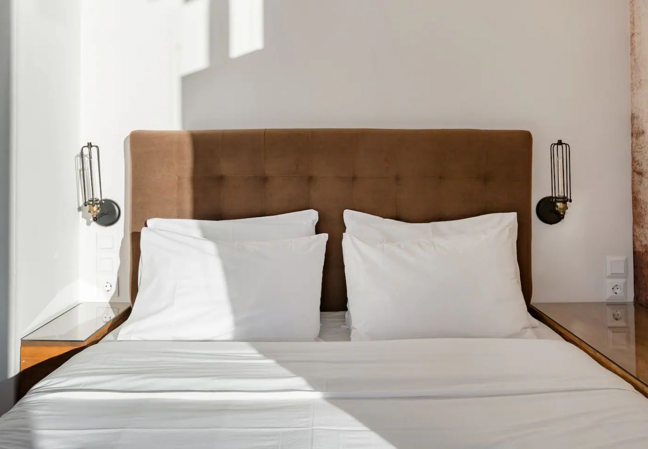 Apartment in Athens - Explore Nightlife Near an Apartment With an Acropolis View 