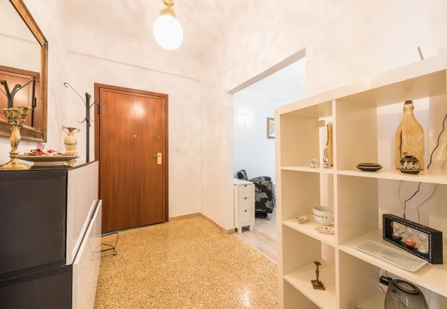 Apartment in Athens - Fresh and Clean apt for 6 in Koukaki  Apartment in Athens - Fresh and Clean apt for 6 in Koukaki