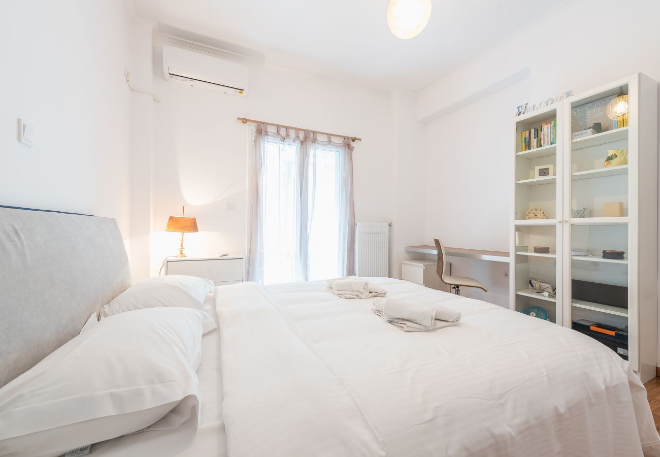 Apartment in Athens - Fresh and Clean apt for 6 in Koukaki 