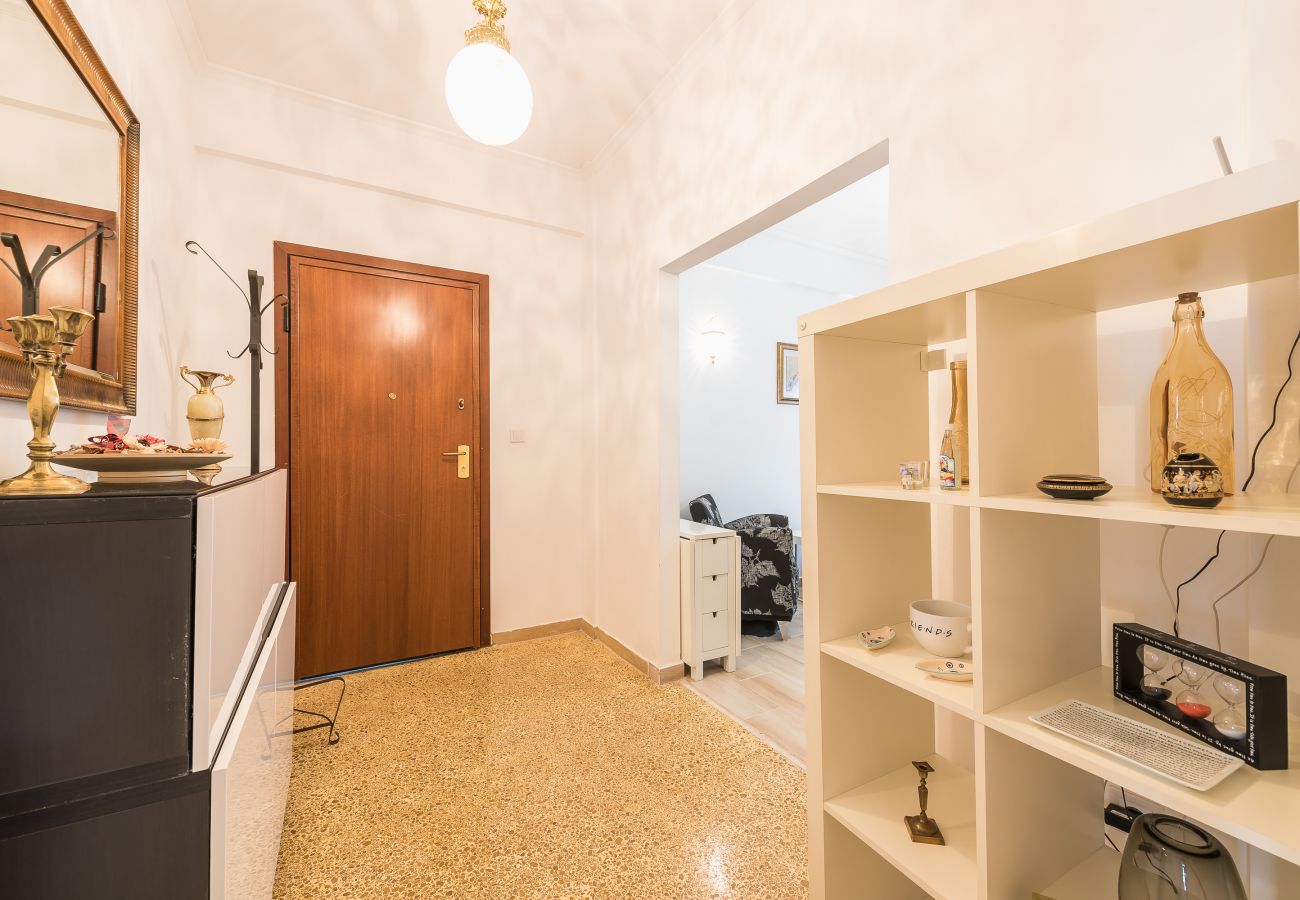 Apartment in Athens - Fresh and Clean apt for 6 in Koukaki 