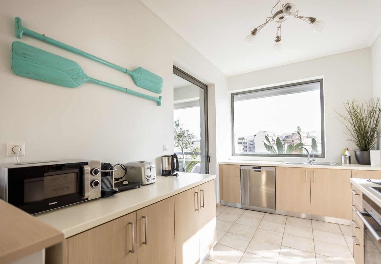 Apartment in Kallithea - Luxury 2 bdr Penthouse Apt with Acropolis view