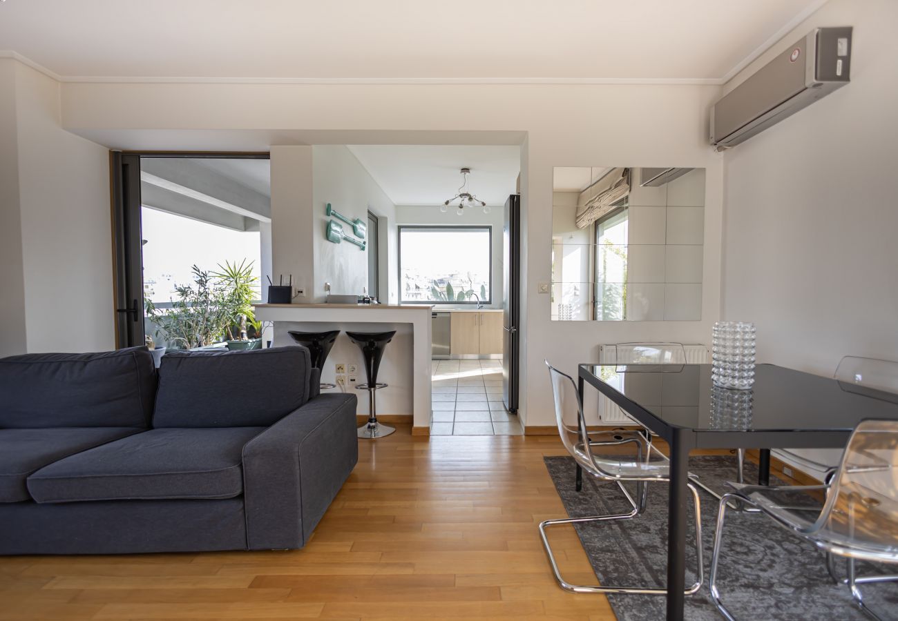 Apartment in Kallithea - Luxury 2 bdr Penthouse Apt with Acropolis view