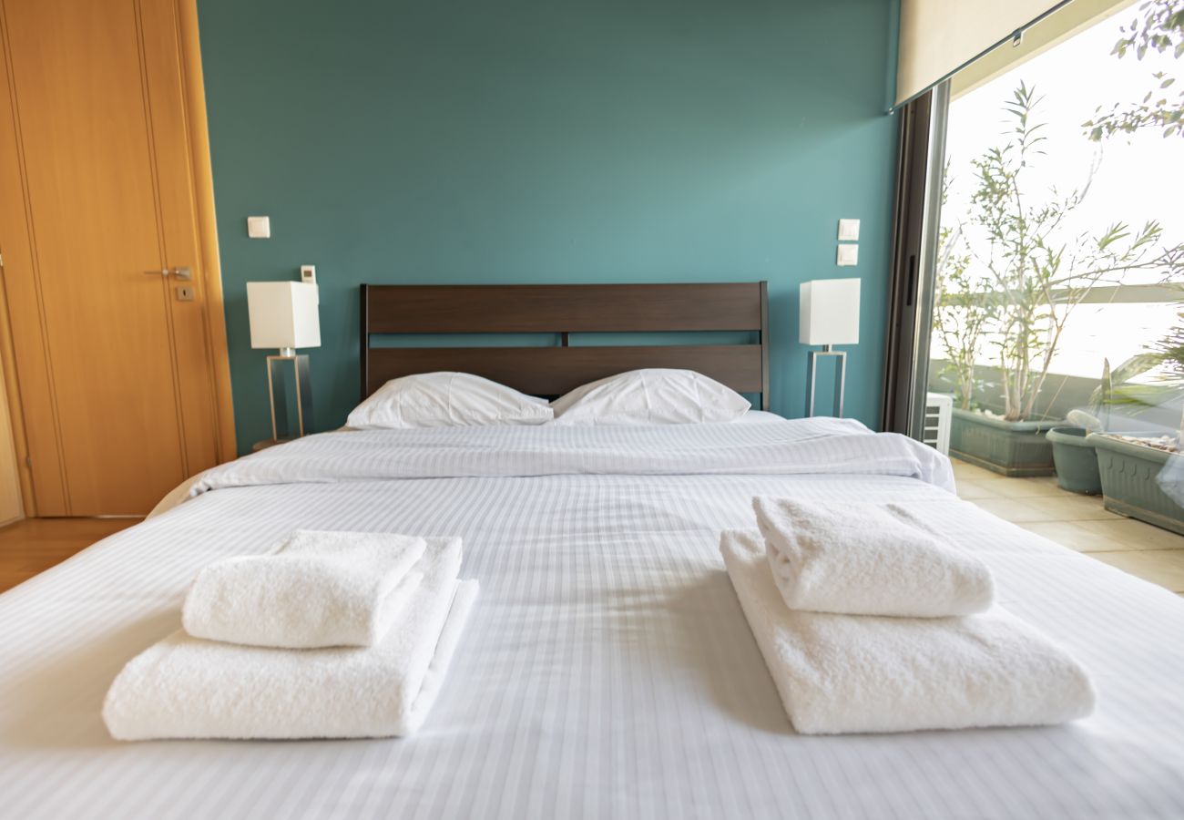 Apartment in Kallithea - Luxury 2 bdr Penthouse Apt with Acropolis view