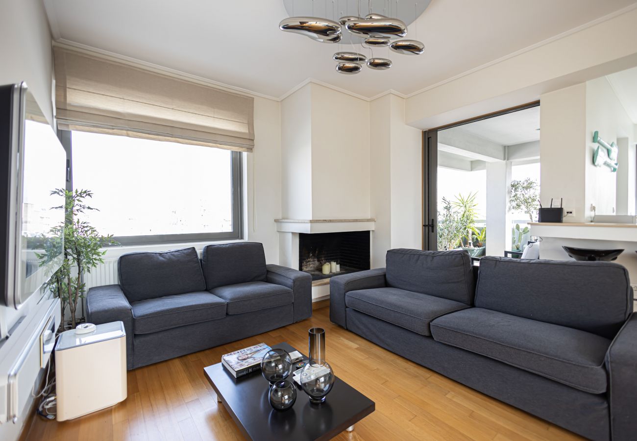 Apartment in Kallithea - Luxury 2 bdr Penthouse Apt with Acropolis view