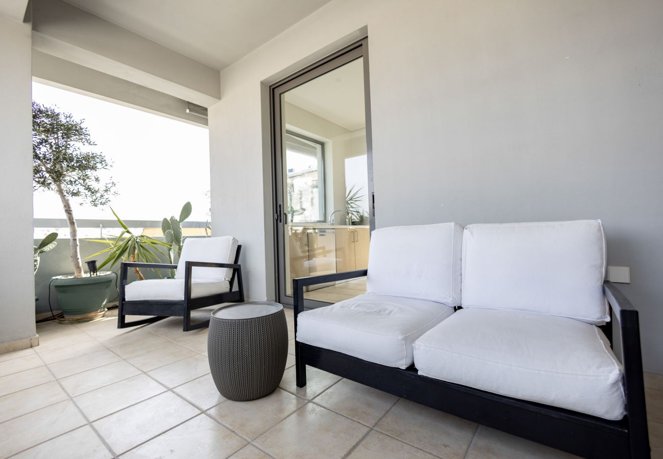 Apartment in Kallithea - Luxury 2 bdr Penthouse Apt with Acropolis view