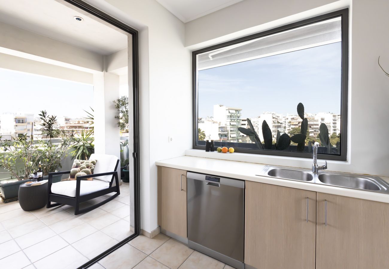 Apartment in Kallithea - Luxury 2 bdr Penthouse Apt with Acropolis view