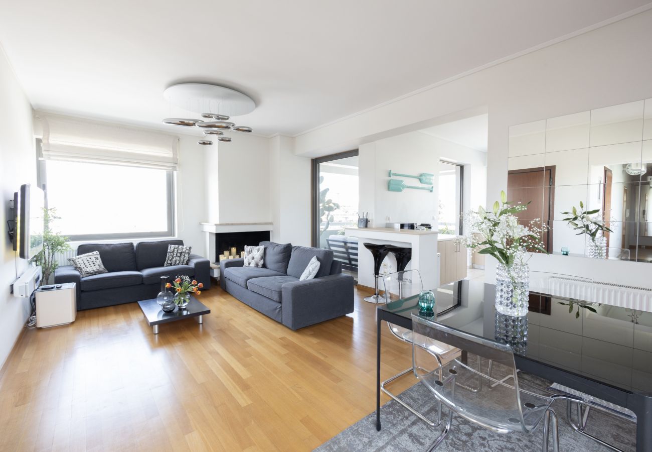 Apartment in Kallithea - Luxury 2 bdr Penthouse Apt with Acropolis view