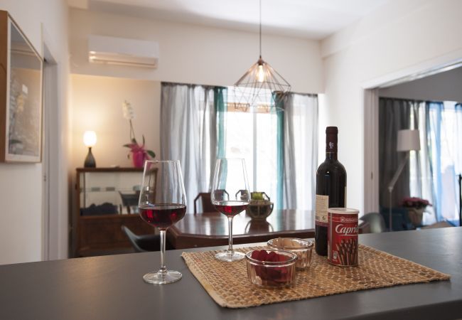 Apartment in Athens - Modern - Vintage apartment by Acropolis museum