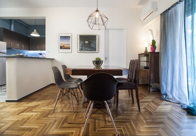 Apartment in Athens - Modern - Vintage apartment by Acropolis museum