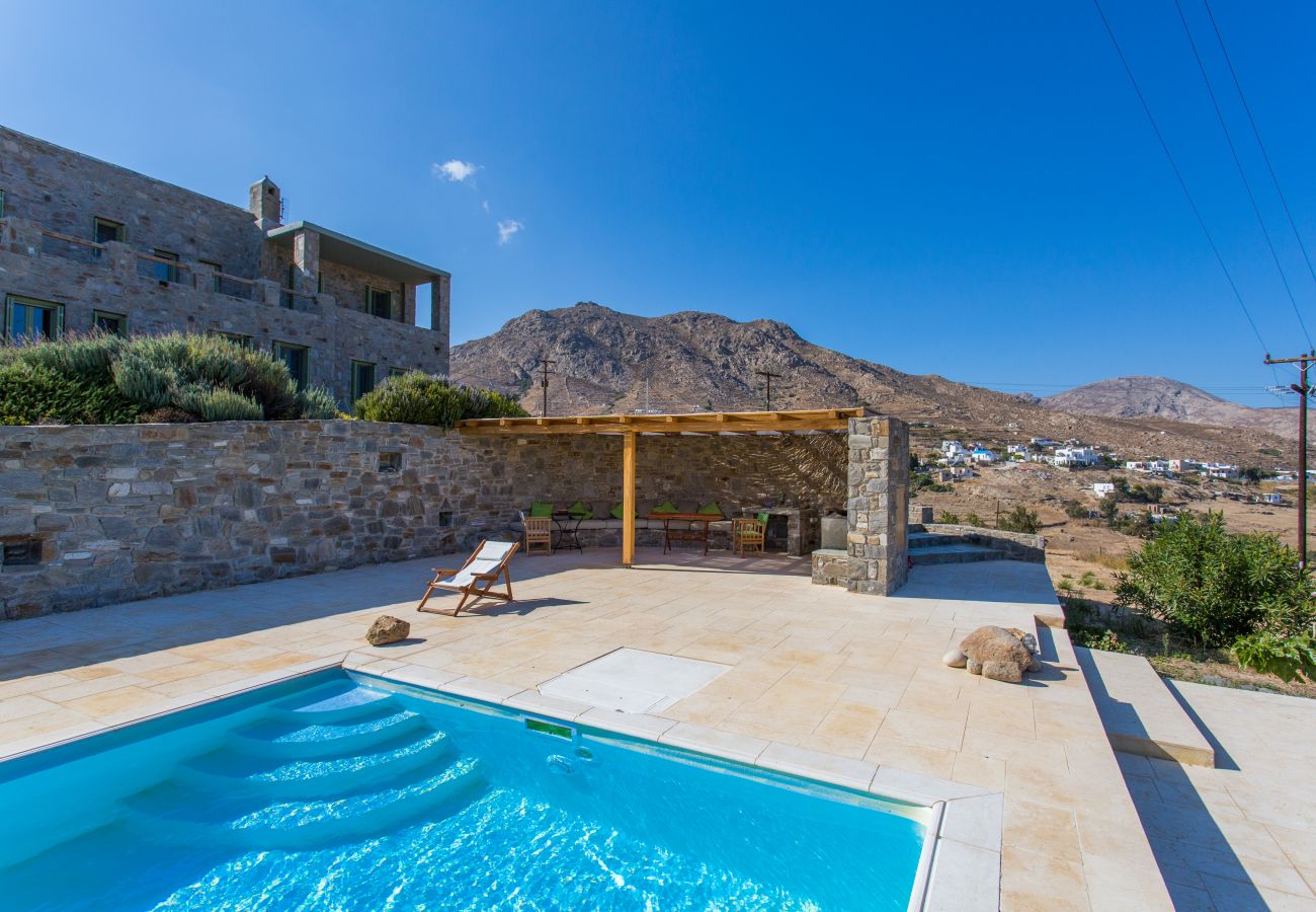 Villa in Ramos -  Spacious 6 bdrm Stone Villa with Pool