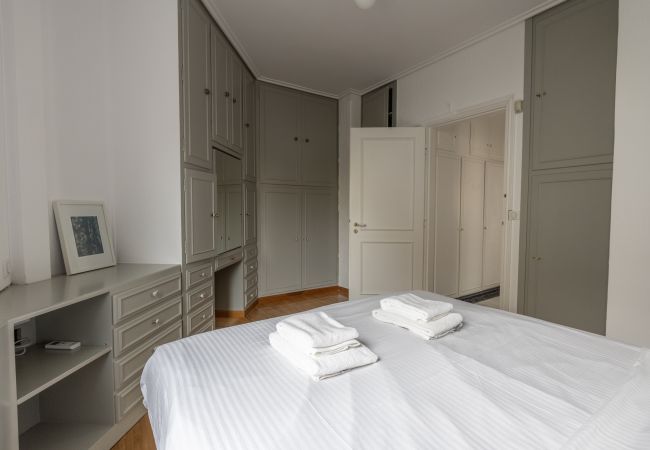 Apartment in Athens - Deco Marble Apt with Acropolis view Apartment in Athens - Deco Marble Apt with Acropolis view