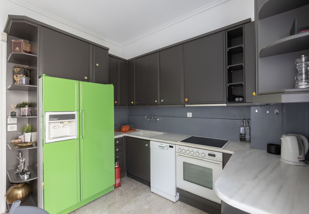Apartment in Athens - Deco Marble Apt with Acropolis view