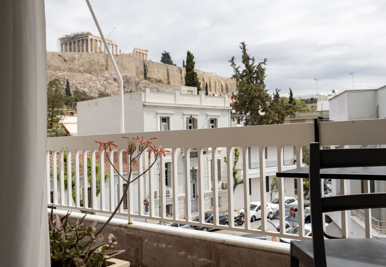 Apartment in Athens - Deco Marble Apt with Acropolis view