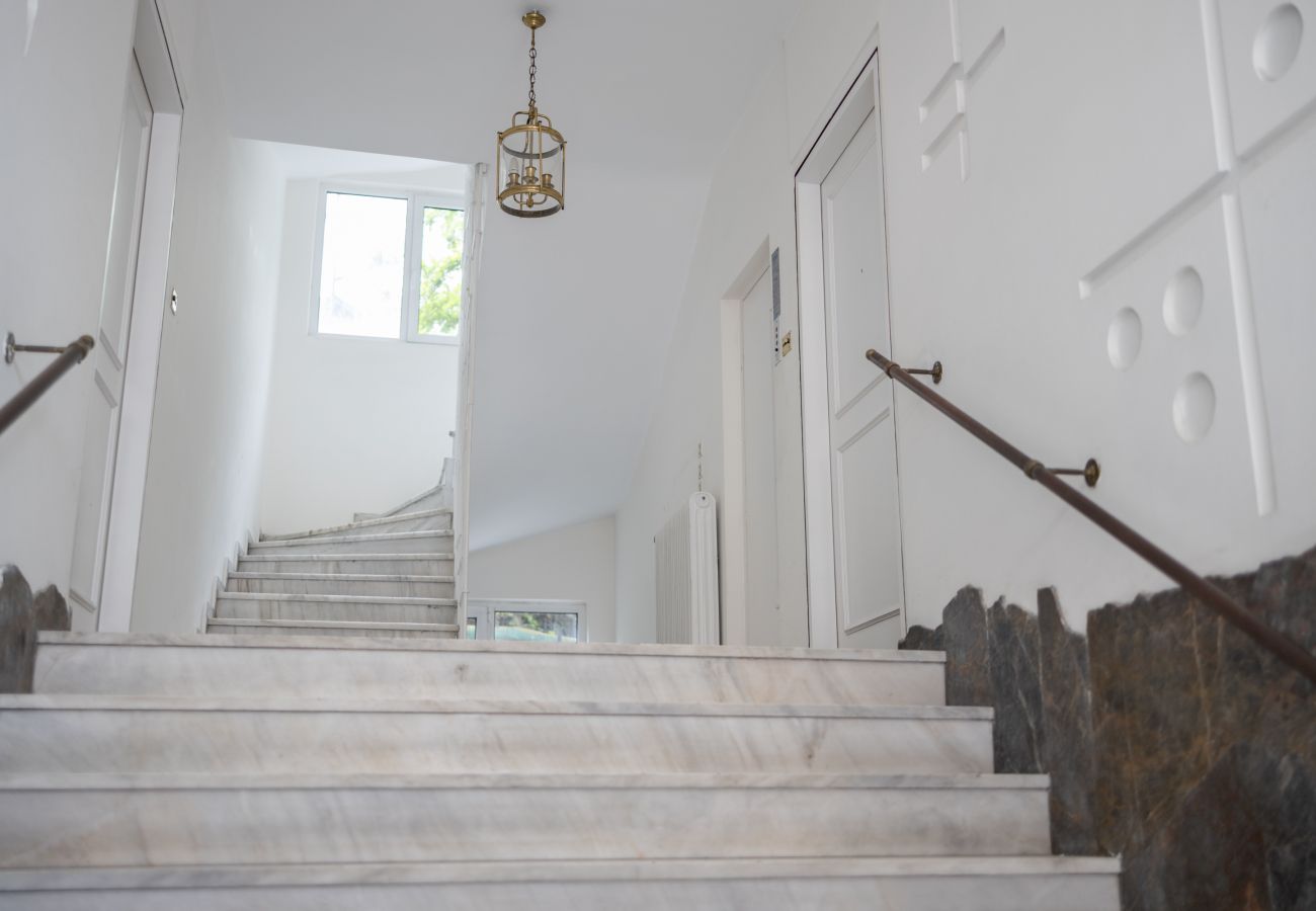 Apartment in Athens - Look Out Ancient Athens From A Unique Spot