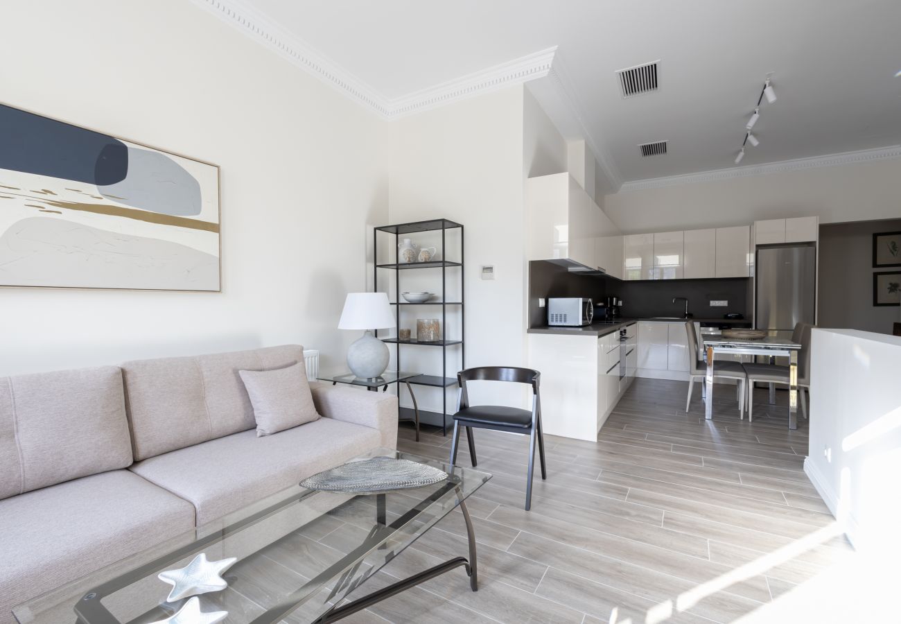 Apartment in Athens - Ancient Athens Great Apt Home Office w/Acropolis View