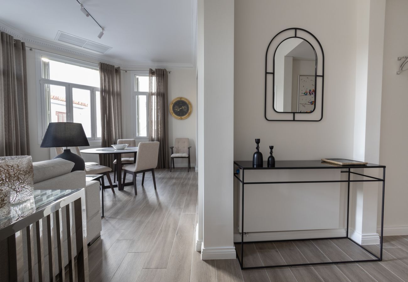 Apartment in Athens - Plaka's Privileged Accommodation