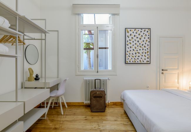 Apartment in Athens - Incomparable Plaka's Lux 2bdrm Apt w/Pvt Heated Pool Apartment in Athens - Incomparable Plaka's Lux 2bdrm Apt w/Pvt Heated Pool