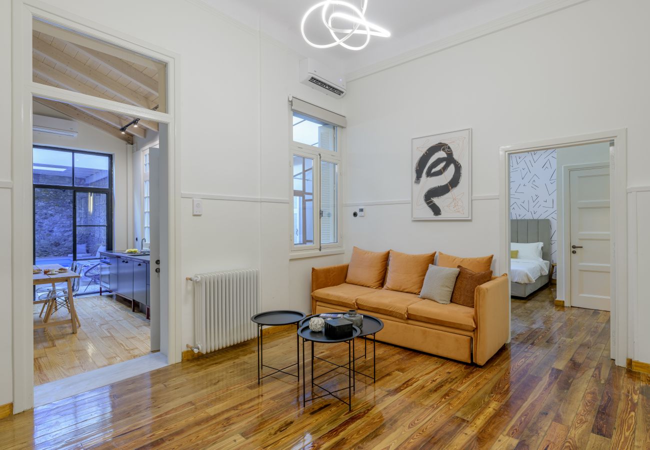 Apartment in Athens - Incomparable Plaka's Lux 2bdrm Apt w/Pvt Heated Pool