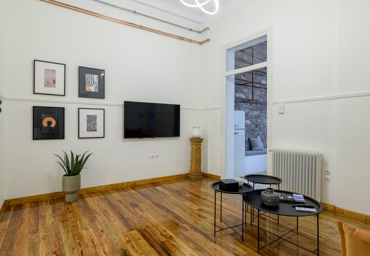 Apartment in Athens - Incomparable Plaka's Lux 2bdrm Apt w/Pvt Heated Pool
