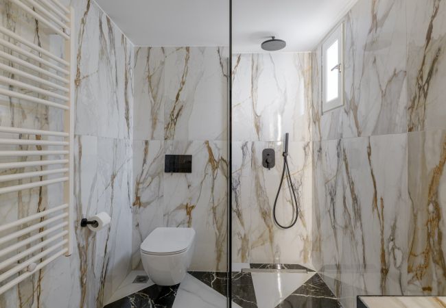 Apartment in Athens - Paradise Suite with Jacuzzi & Acropolis view Apartment in Athens - Paradise Suite with Jacuzzi & Acropolis view