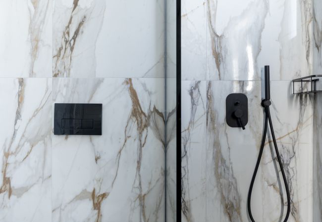 Apartment in Athens - Paradise Suite with Jacuzzi & Acropolis view Apartment in Athens - Paradise Suite with Jacuzzi & Acropolis view