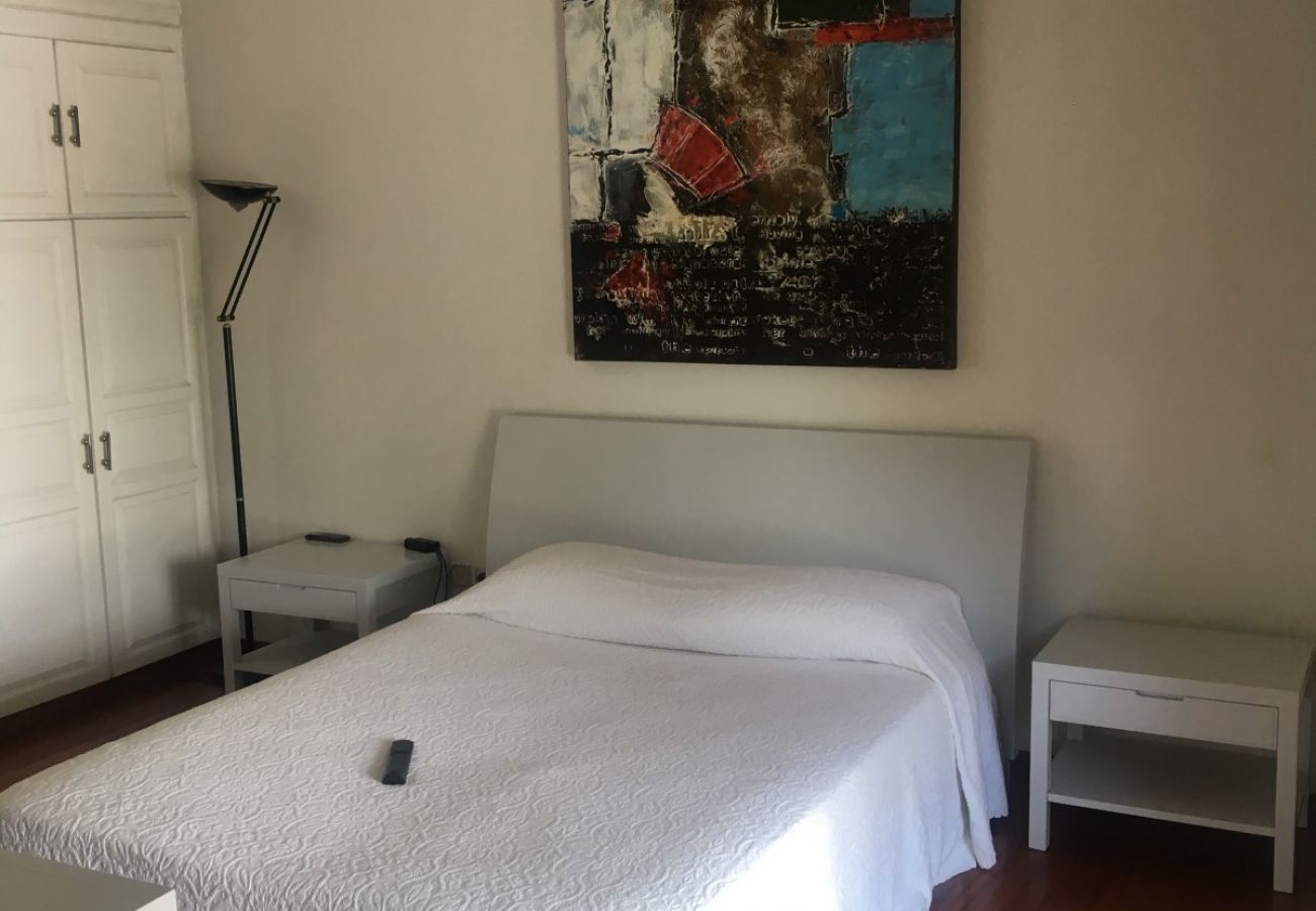 Villa in Glyfada - Villa Bianca